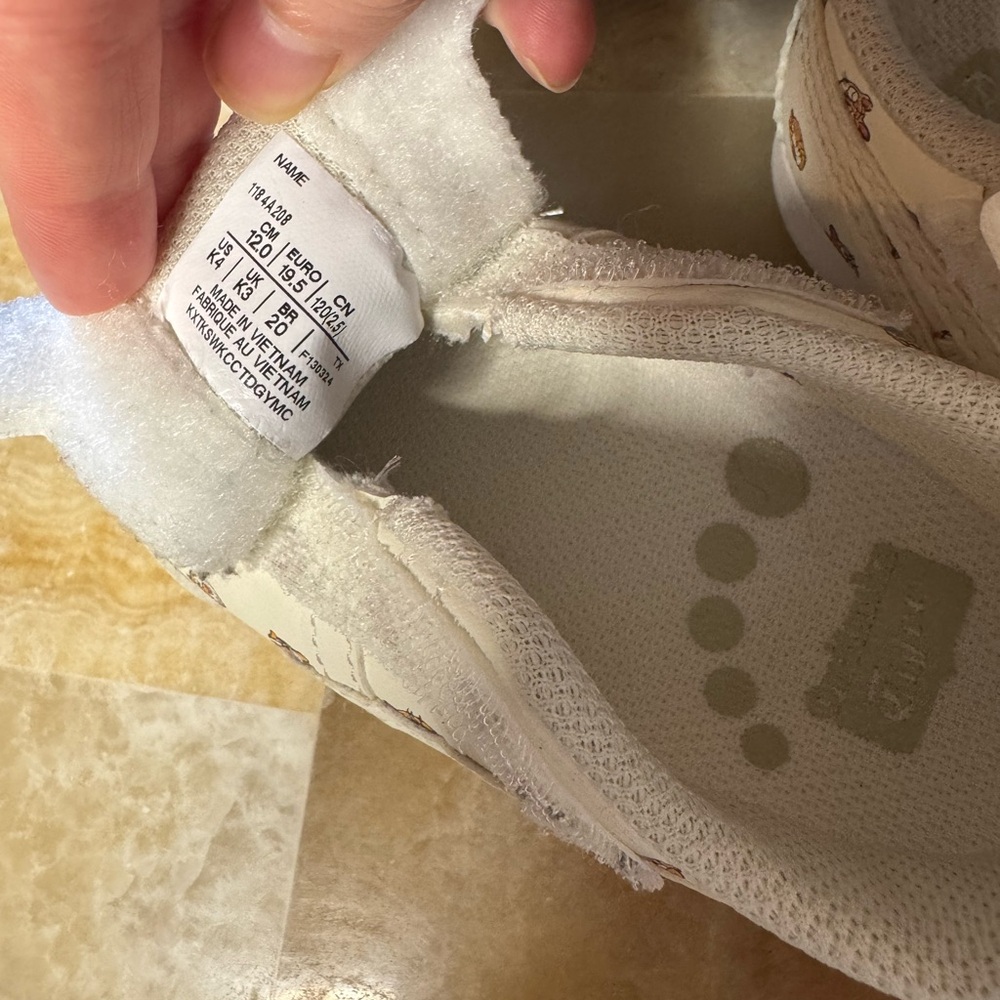 Onitsuka Tiger by Asics Kids Sneakers - Cream with Tigers Prints - Picture 6 of 7
